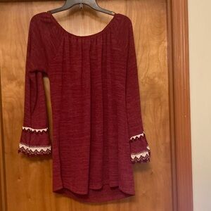 New without tags - size Medium Burgundy Tunic with Crochet Trim sleeves